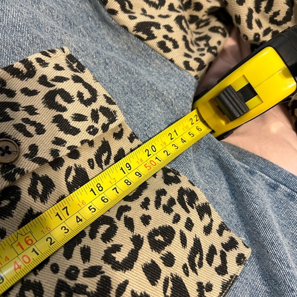 Entro Blue and Leopard Print Jean Jacket - Picture 5 of 7